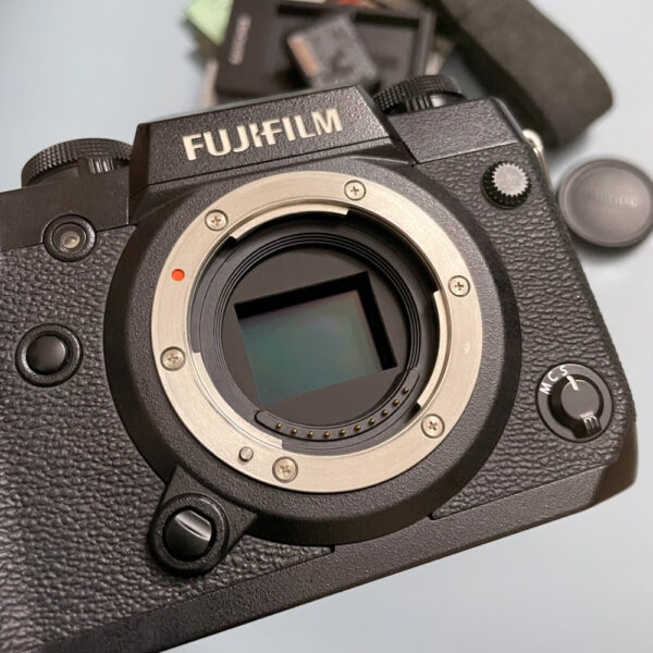 Máy ảnh Fujifilm X-H1 cũ giá tốt