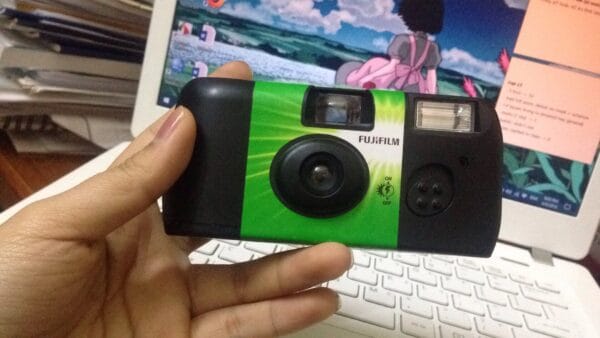 Máy Ảnh Sử Dụng Một Lần