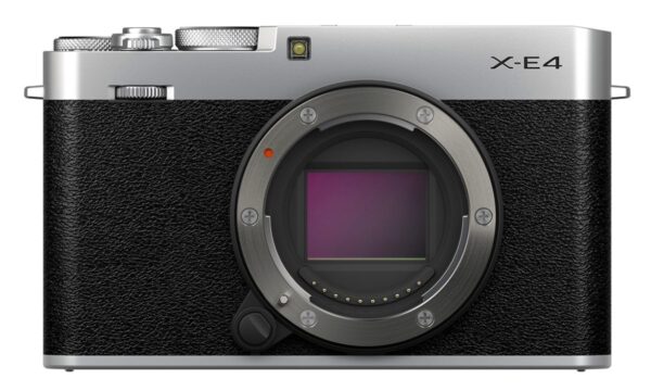 X-E4: Định vị trong phân khúc ngách